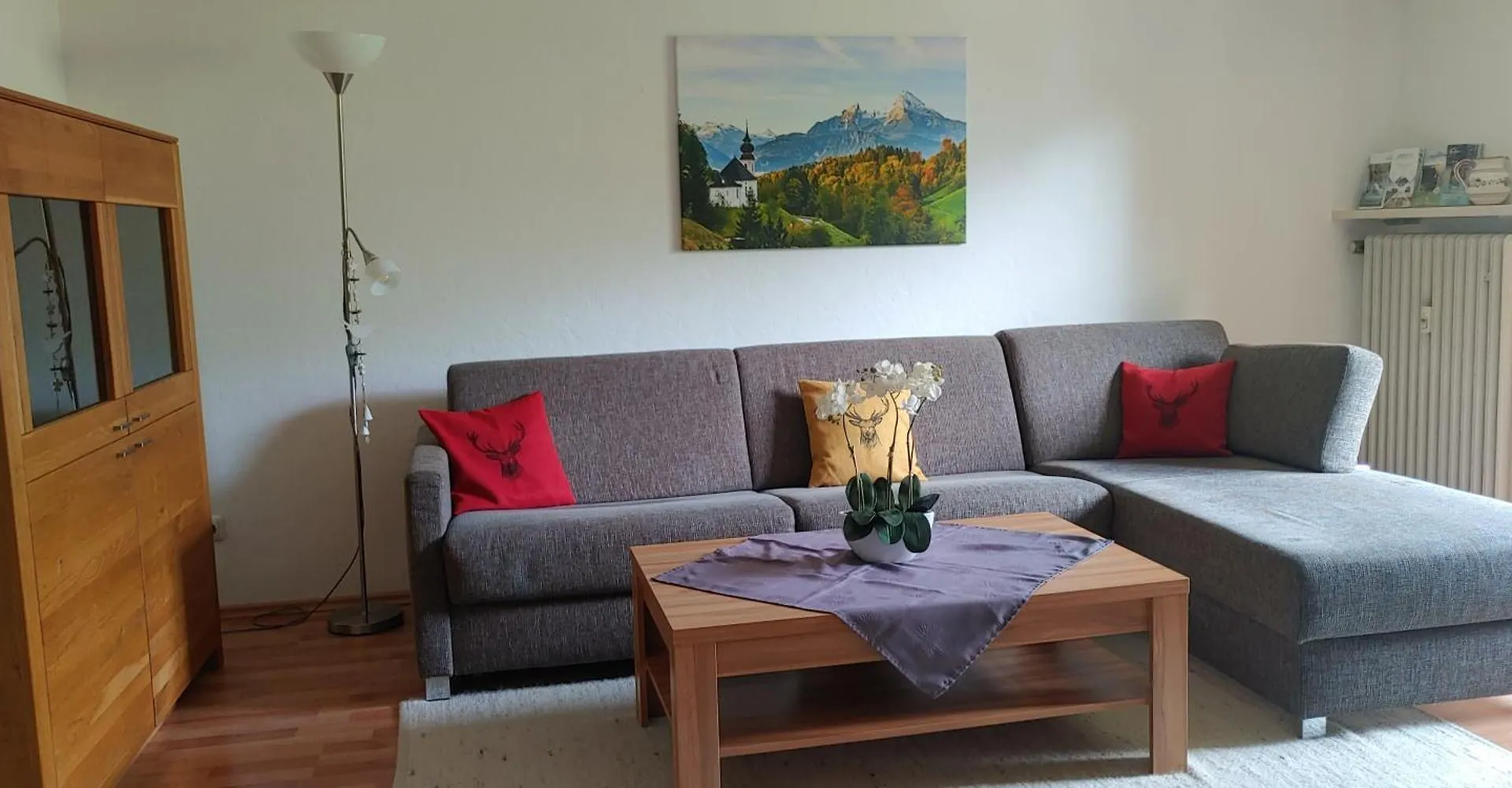 Apartment Ferienwohnungen Andrea Schoenau am Koenigsee